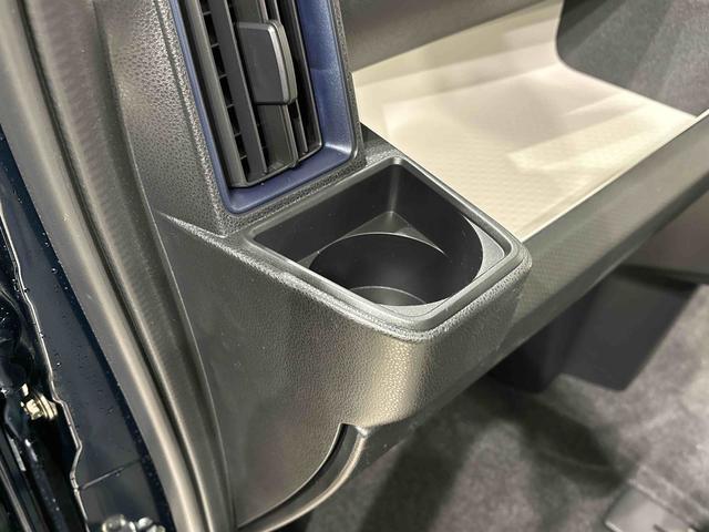 タントＸＬＥＤオートライト　パワースライドドアウェルカムオープン機能　電動パーキングブレーキ　運転席助手席シートヒーター　　フルホイールキャツプ　キーフリーシステム　　オート電動格納式ドアミラー（広島県）の中古車