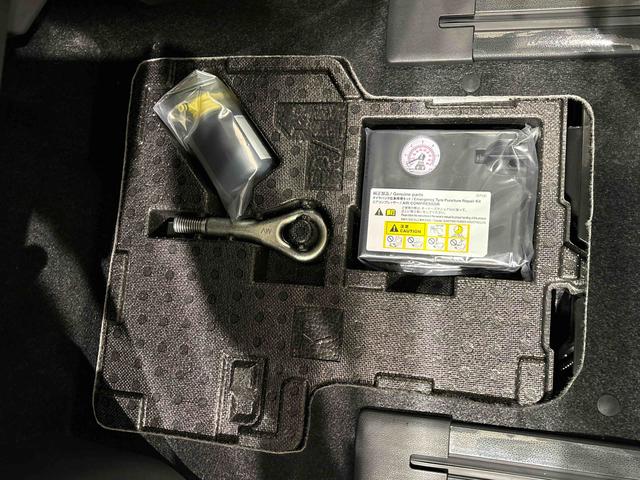 タントＸＬＥＤオートライト　パワースライドドアウェルカムオープン機能　電動パーキングブレーキ　運転席助手席シートヒーター　　フルホイールキャツプ　キーフリーシステム　　オート電動格納式ドアミラー（広島県）の中古車