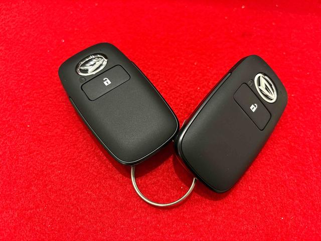 タフトＧ　ダーククロムベンチャースカイフィールトップ　クロムパック　ダークメッキパック　シルバーアンダーガーニッシュ　インテリアアクセント　ＬＥＤオートライト＆フォグランプ　電動パーキングブレーキ　バックカメラ　アルミホイール（広島県）の中古車