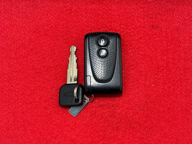 ムーヴコンテカスタム　Ｘ　ＶＳ　ＣＤ対応ＡＭ／ＦＭラジオチューナー付ＣＤ対応ＡＭ／ＦＭラジオチューナー付　キーフリーエントリー　オートエアコン　シートリフター　電動格納ドアミラー　セキュリティアラーム　革巻きステアリング　アルミホイール（広島県）の中古車