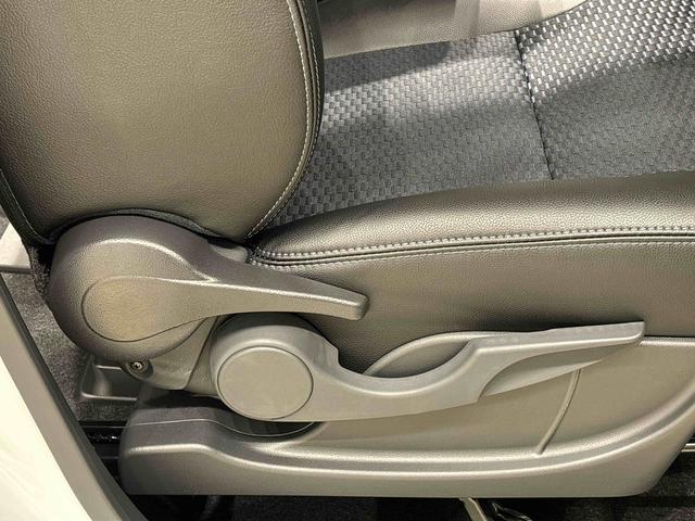 タントカスタムＲＳ　ターボ　両側電動スライドドア　電子パーキングパノラマカメラ　ＬＥＤオートライト　パワースライドドアウェルカムオープン機能　電動パーキングブレーキ　運転席助手席シートヒーター　アルミホイール　キーフリーシステム　　オート電動格納式ドアミラー（広島県）の中古車