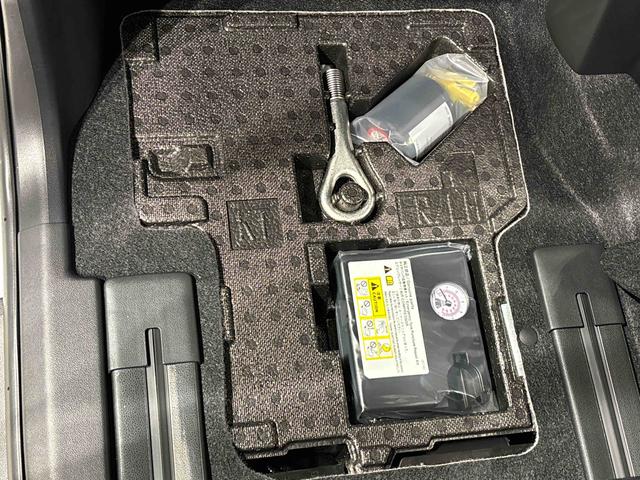 タントカスタムＲＳ　ターボ　両側電動スライドドア　電子パーキングパノラマカメラ　ＬＥＤオートライト　パワースライドドアウェルカムオープン機能　電動パーキングブレーキ　運転席助手席シートヒーター　アルミホイール　キーフリーシステム　　オート電動格納式ドアミラー（広島県）の中古車