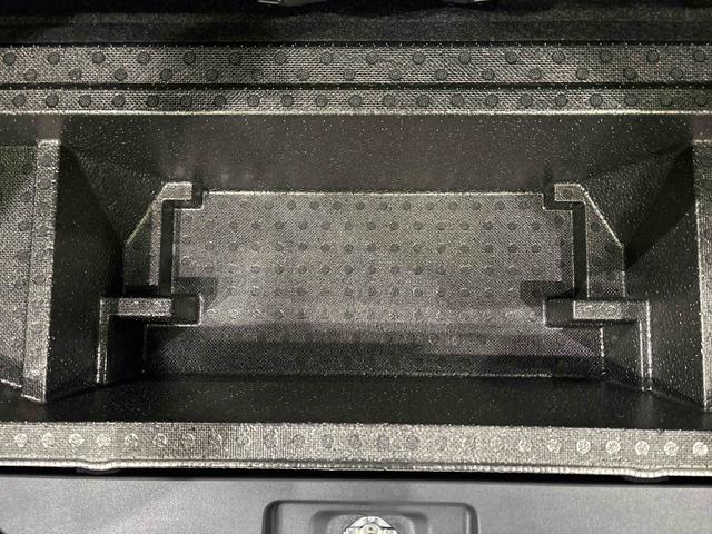 タントカスタムＲＳ　ターボ　両側電動スライドドア　電子パーキングパノラマカメラ　ＬＥＤオートライト　パワースライドドアウェルカムオープン機能　電動パーキングブレーキ　運転席助手席シートヒーター　アルミホイール　キーフリーシステム　　オート電動格納式ドアミラー（広島県）の中古車