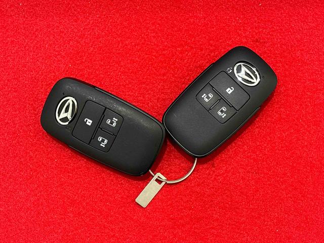 タントカスタムＲＳ　ターボ　両側電動スライドドア　電子パーキングパノラマカメラ　ＬＥＤオートライト　パワースライドドアウェルカムオープン機能　電動パーキングブレーキ　運転席助手席シートヒーター　アルミホイール　キーフリーシステム　　オート電動格納式ドアミラー（広島県）の中古車