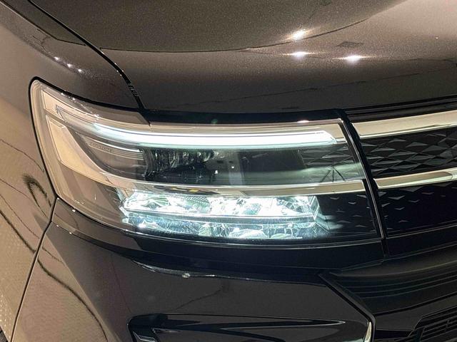 タントカスタムＲＳ　　未走行　保証継承　令和７年式　　ターボＬＥＤオートライト　パワースライドドアウェルカムオープン機能　オート電動格納式ドアミラー　助手席ロングスライド　助手席イージークローザー　アルミホイール　キーフリーシステム（広島県）の中古車