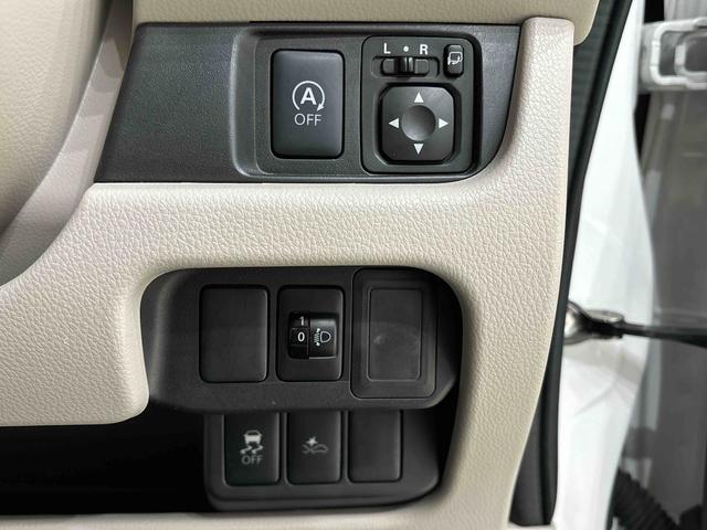 デイズＸ　ナビ　パノラマモニター対応　ＥＴＣ車載機ナビ　ＥＴＣ車載機　パノラマモニター　ドライブレコーダー　フルホールキャップ　プッシュボタンスタート　ハロゲンヘッドライト　オートエアコン　ステアリングスイッチ（広島県）の中古車