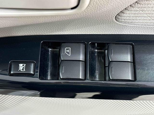 デイズＸ　ナビ　パノラマモニター対応　ＥＴＣ車載機ナビ　ＥＴＣ車載機　パノラマモニター　ドライブレコーダー　フルホールキャップ　プッシュボタンスタート　ハロゲンヘッドライト　オートエアコン　ステアリングスイッチ（広島県）の中古車