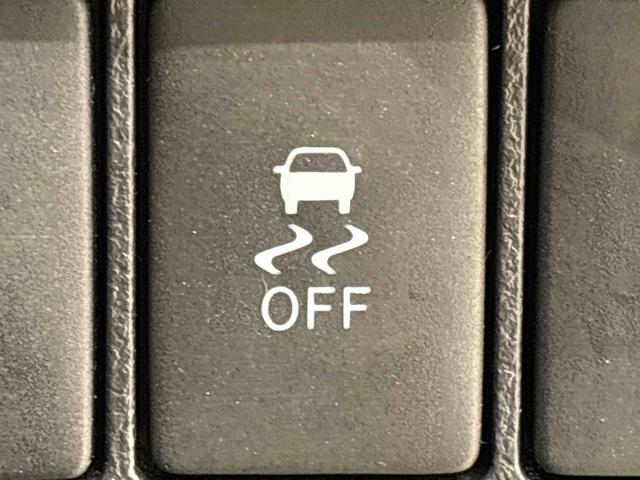 キャストスポーツＳＡIIターボ　ＬＥＤヘッドランプ・フォグランプ　パドルシフト付ＭＯＭＯ製革巻ステアリングホイール　１６インチタイヤ＆アルミホイール　運転席助手席シートヒーター　オートライト　プッシュボタンスタート（広島県）の中古車