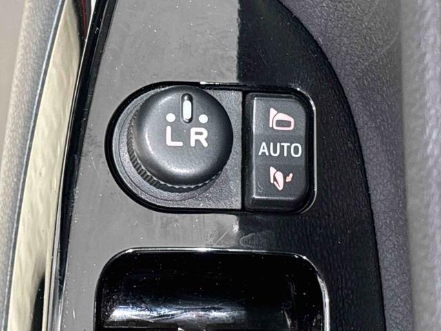 キャストスポーツＳＡIIターボ　ＬＥＤヘッドランプ・フォグランプ　パドルシフト付ＭＯＭＯ製革巻ステアリングホイール　１６インチタイヤ＆アルミホイール　運転席助手席シートヒーター　オートライト　プッシュボタンスタート（広島県）の中古車