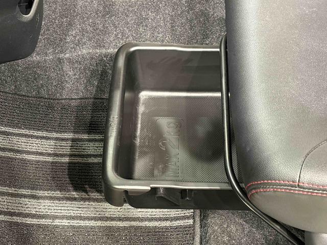 キャストスポーツＳＡIIターボ　ＬＥＤヘッドランプ・フォグランプ　パドルシフト付ＭＯＭＯ製革巻ステアリングホイール　１６インチタイヤ＆アルミホイール　運転席助手席シートヒーター　オートライト　プッシュボタンスタート（広島県）の中古車