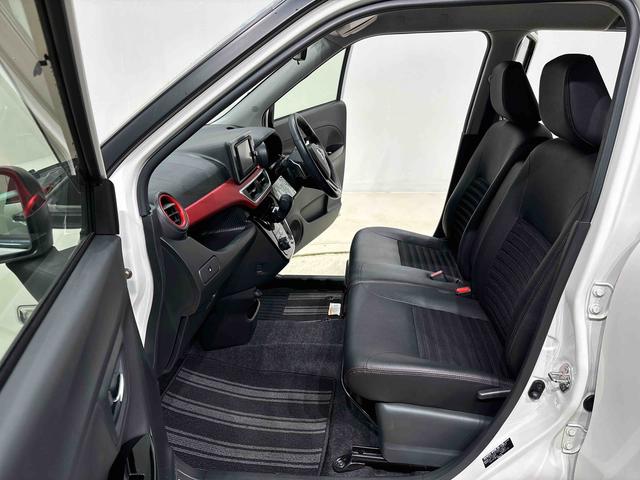 キャストスポーツＳＡIIターボ　ＬＥＤヘッドランプ・フォグランプ　パドルシフト付ＭＯＭＯ製革巻ステアリングホイール　１６インチタイヤ＆アルミホイール　運転席助手席シートヒーター　オートライト　プッシュボタンスタート（広島県）の中古車