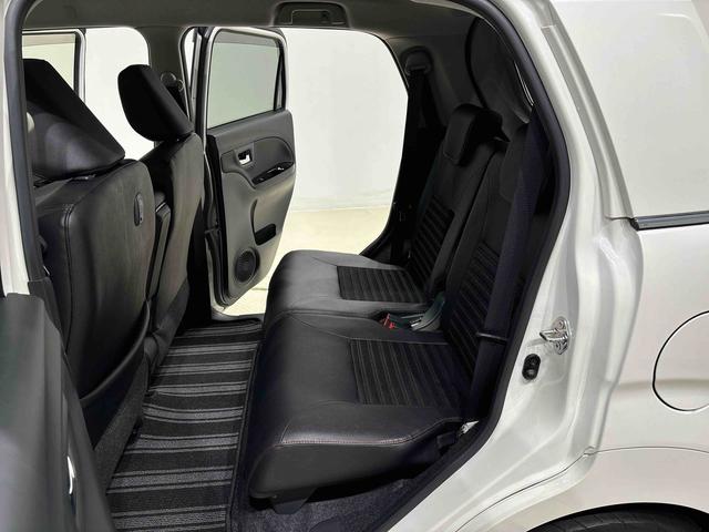 キャストスポーツＳＡIIターボ　ＬＥＤヘッドランプ・フォグランプ　パドルシフト付ＭＯＭＯ製革巻ステアリングホイール　１６インチタイヤ＆アルミホイール　運転席助手席シートヒーター　オートライト　プッシュボタンスタート（広島県）の中古車