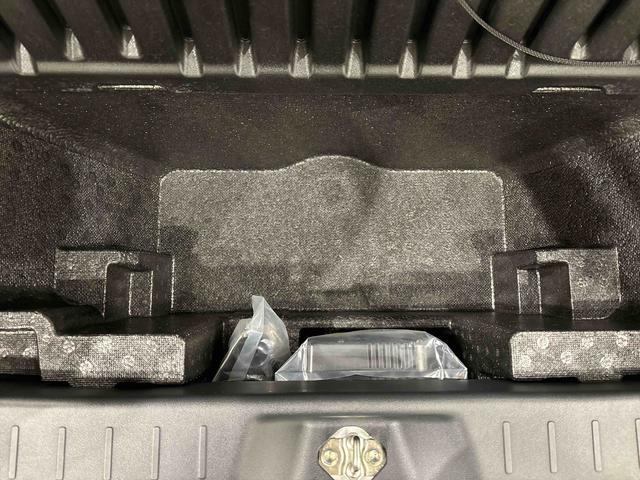 キャストスポーツＳＡIIターボ　ＬＥＤヘッドランプ・フォグランプ　パドルシフト付ＭＯＭＯ製革巻ステアリングホイール　１６インチタイヤ＆アルミホイール　運転席助手席シートヒーター　オートライト　プッシュボタンスタート（広島県）の中古車