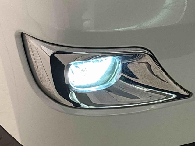 キャストスポーツＳＡIIターボ　ＬＥＤヘッドランプ・フォグランプ　パドルシフト付ＭＯＭＯ製革巻ステアリングホイール　１６インチタイヤ＆アルミホイール　運転席助手席シートヒーター　オートライト　プッシュボタンスタート（広島県）の中古車