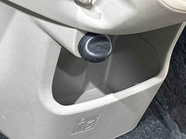 ムーヴＬ　カーナビゲーション付き　キーレスエントリーナビゲーション　キーレスエントリー　アイドリングストップ　シートリフター　電動格納式ドアミラー　マニュアルエアコン　セキュリティーアラーム（広島県）の中古車