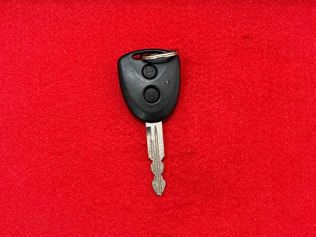 ムーヴＬ　カーナビゲーション付き　キーレスエントリーナビゲーション　キーレスエントリー　アイドリングストップ　シートリフター　電動格納式ドアミラー　マニュアルエアコン　セキュリティーアラーム（広島県）の中古車