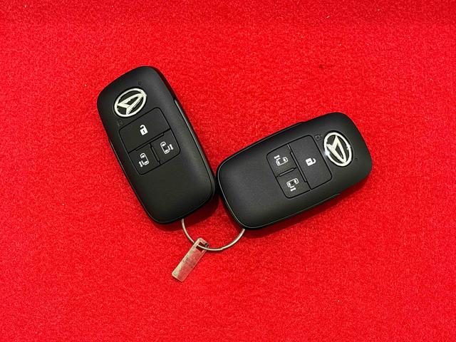 タントファンクロスターボＬＥＤオートライト　パワースライドドアウェルカムオープン機能　電動パーキングブレーキ　運転席助手席シートヒーター　アルミホイール　キーフリーシステム　　オート電動格納式ドアミラー（広島県）の中古車