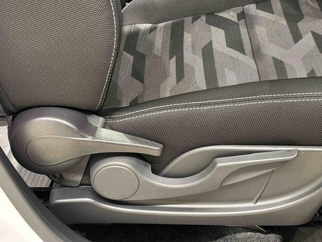 タフトＧターボ　クロムベンチャー９インチディスプレイオーディオ　バックカメラ　クルーズコントロール　クロムパック　メッキパック　シルバーアンダーガーニッシュ　インテリアアクセント　　電動パーキングブレーキ　アルミホイール（広島県）の中古車