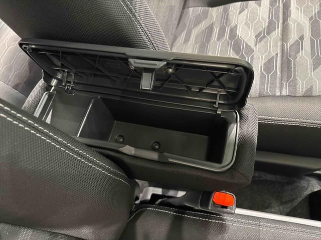 タフトＧターボ　クロムベンチャー９インチディスプレイオーディオ　バックカメラ　クルーズコントロール　クロムパック　メッキパック　シルバーアンダーガーニッシュ　インテリアアクセント　　電動パーキングブレーキ　アルミホイール（広島県）の中古車