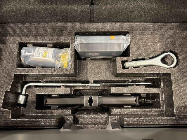 タフトＧターボ　クロムベンチャー９インチディスプレイオーディオ　バックカメラ　クルーズコントロール　クロムパック　メッキパック　シルバーアンダーガーニッシュ　インテリアアクセント　　電動パーキングブレーキ　アルミホイール（広島県）の中古車