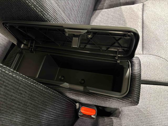 ムーヴＧ　９インチディスプレイオーディオ　バックモニターＬＥＤヘッドライト・フォグランプ　マニュアルエアコン　電動格納ドアミラー　両側電動スライドドア　両側シートヒーター　電動パーキングブレーキ　アイドリングストップ　キーフリーシステム（広島県）の中古車