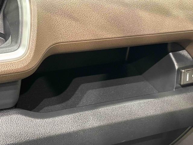 ムーヴＧ　９インチディスプレイオーディオ　バックモニターＬＥＤヘッドライト・フォグランプ　マニュアルエアコン　電動格納ドアミラー　両側電動スライドドア　両側シートヒーター　電動パーキングブレーキ　アイドリングストップ　キーフリーシステム（広島県）の中古車