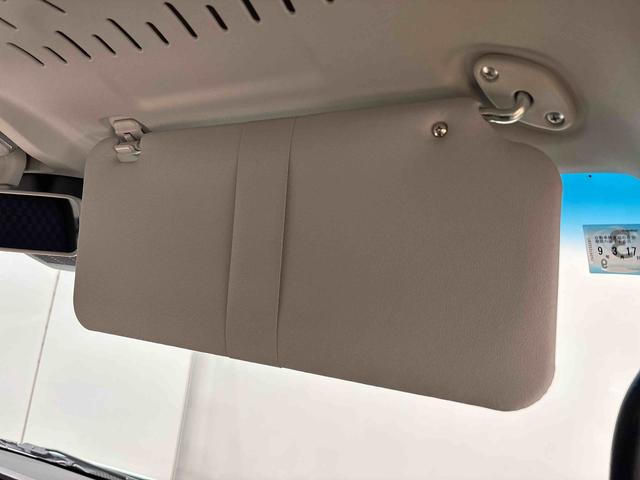 ハイゼットカーゴＤＸトップシェイドガラス　コーナーセンサー　オーバーヘッドシェルフ　フロントドアパワーウインドウ　キーレスエントリー　テンパータイヤ　スチールホイール（広島県）の中古車