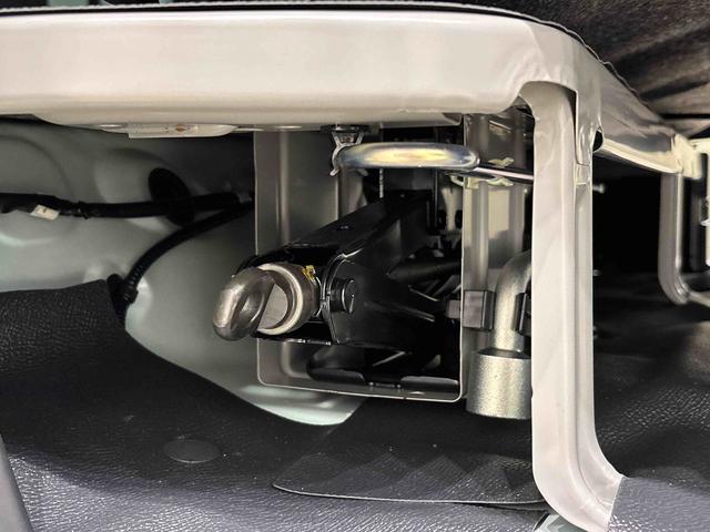 ハイゼットカーゴＤＸトップシェイドガラス　コーナーセンサー　オーバーヘッドシェルフ　フロントドアパワーウインドウ　キーレスエントリー　テンパータイヤ　スチールホイール（広島県）の中古車