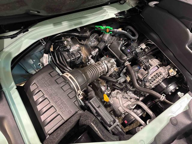 ハイゼットカーゴＤＸトップシェイドガラス　コーナーセンサー　オーバーヘッドシェルフ　フロントドアパワーウインドウ　キーレスエントリー　テンパータイヤ　スチールホイール（広島県）の中古車