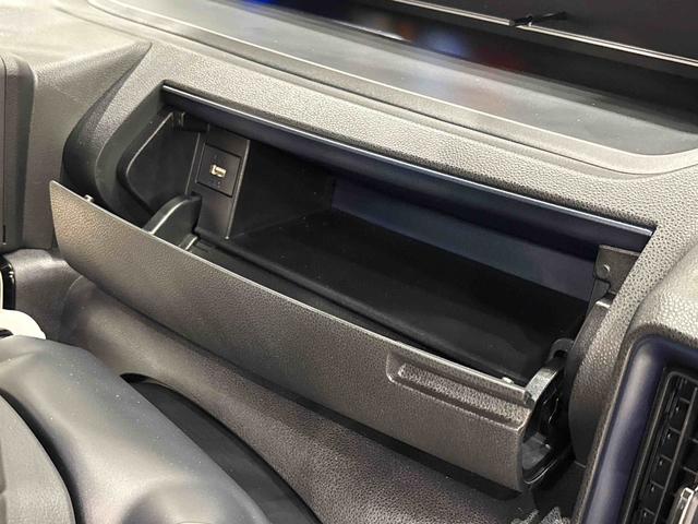 タントカスタムＲＳＬＥＤオートライト　パワースライドドアウェルカムオープン機能　電動パーキングブレーキ　運転席助手席シートヒーター　アルミホイール　キーフリーシステム　　オート電動格納式ドアミラー（広島県）の中古車