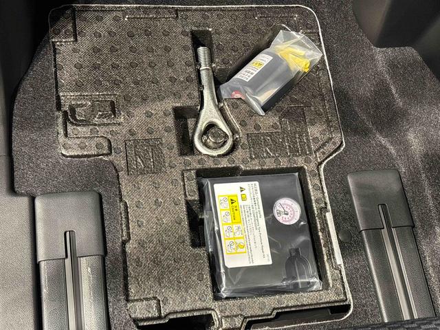 タントカスタムＲＳＬＥＤオートライト　パワースライドドアウェルカムオープン機能　電動パーキングブレーキ　運転席助手席シートヒーター　アルミホイール　キーフリーシステム　　オート電動格納式ドアミラー（広島県）の中古車