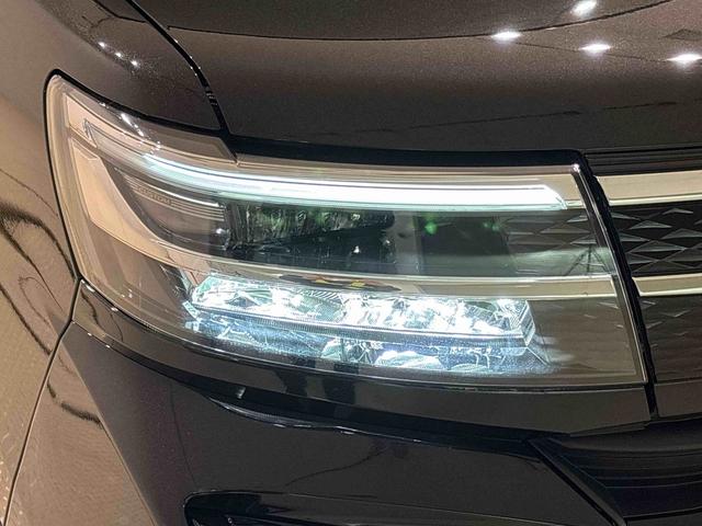 タントカスタムＲＳＬＥＤオートライト　パワースライドドアウェルカムオープン機能　電動パーキングブレーキ　運転席助手席シートヒーター　アルミホイール　キーフリーシステム　　オート電動格納式ドアミラー（広島県）の中古車