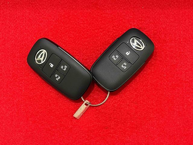 タントカスタムＲＳＬＥＤオートライト　パワースライドドアウェルカムオープン機能　電動パーキングブレーキ　運転席助手席シートヒーター　アルミホイール　キーフリーシステム　　オート電動格納式ドアミラー（広島県）の中古車