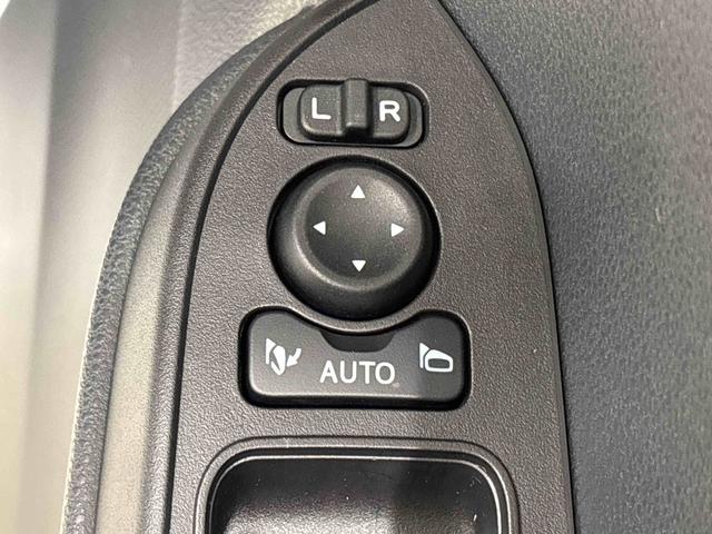 タントカスタムＲＳＬＥＤオートライト　パワースライドドアウェルカムオープン機能　電動パーキングブレーキ　運転席助手席シートヒーター　アルミホイール　キーフリーシステム　　オート電動格納式ドアミラー（広島県）の中古車