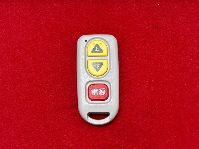 タントウェルカムシートリフト　カスタムＲＳスタイルセレクションナビ　バックカメラ　ＥＴＣ　　ドラレコ　ＬＥＤオートライト　パワースライドドア　オート電動格納式ドアミラー　助手席ロングスライド　助手席イージークローザー　アルミホイール　キーフリーシステム（広島県）の中古車