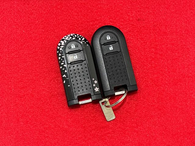 ブーンシルク　Ｇパッケージ　ＳＡIIIナビ　バックカメラ　ドラレコ　ＥＴＣ　ＬＥＤヘッドランプ・フォグランプ　オートライト　プッシュボタンスタート　セキュリティアラーム　コーナーセンサー　１４インチアルミホイール（広島県）の中古車