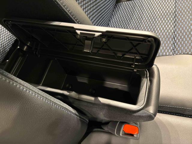 タントカスタムＸＬＥＤオートライト　パワースライドドアウェルカムオープン機能　オート電動格納式ドアミラー　助手席ロングスライド　助手席イージークローザー　アルミホイール　キーフリーシステム（広島県）の中古車