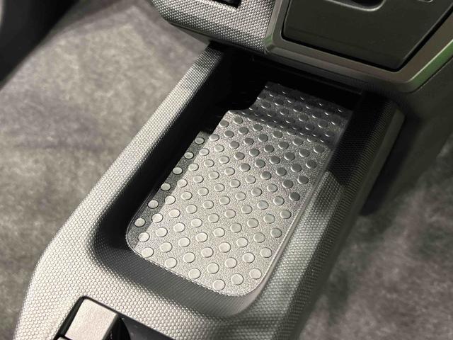 タフトＧターボ　クロムベンチャー　バックモニター　シートヒータースカイフィールトップ　クロムパック　メッキパック　シルバーアンダーガーニッシュ　インテリアアクセント　ＬＥＤオートハイビーム＆フォグランプ　電動パーキングブレーキ　バックカメラ　アルミホイール（広島県）の中古車