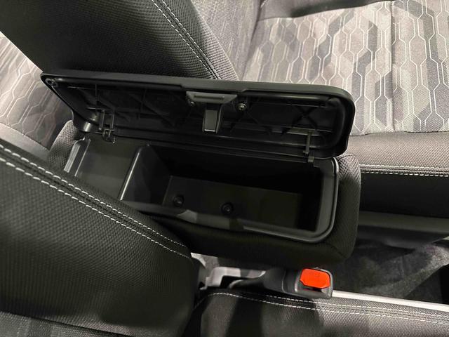 タフトＧターボ　クロムベンチャー　バックモニター対応カメラスカイフィールトップ　クロムパック　メッキパック　シルバーアンダーガーニッシュ　インテリアアクセント　ＬＥＤオートハイビーム＆フォグランプ　電動パーキングブレーキ　バックカメラ　アルミホイール（広島県）の中古車