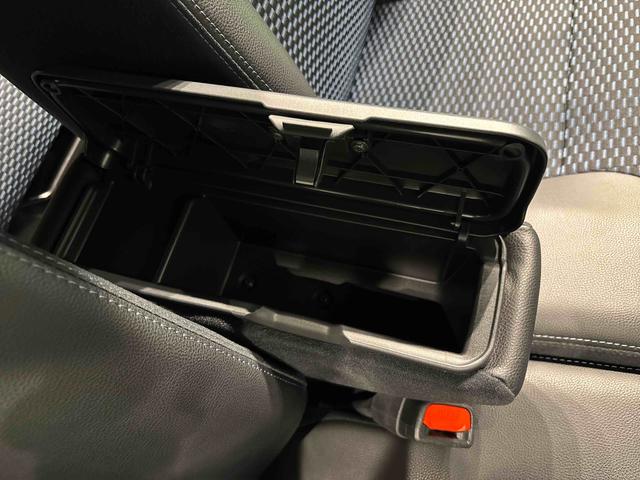 タントカスタムRS ターボ 両側電動スライドドア 電子パーキングETC LEDオートライト パワースライドドアウェルカムオープン機能 電動パーキングブレーキ 運転席助手席シートヒーター アルミホイール キーフリーシステム オート電動格納式ドアミラー(広島県)の中古車