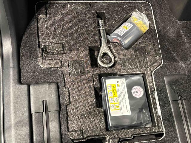 タントカスタムRS ターボ 両側電動スライドドア 電子パーキングETC LEDオートライト パワースライドドアウェルカムオープン機能 電動パーキングブレーキ 運転席助手席シートヒーター アルミホイール キーフリーシステム オート電動格納式ドアミラー(広島県)の中古車