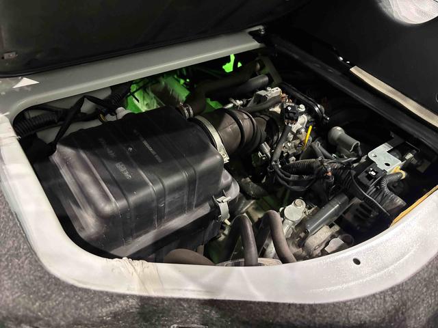 スクラムトラックKCエアコン・パワステAMFMラジオ スペアタイヤ サンバイザー バッテリーカバー スチールホイール ハロゲンヘッドランプ エアコン パワステ(広島県)の中古車