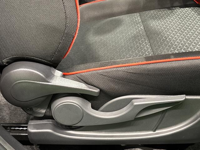ロッキーGLEDヘッドランプ・フォグランプ 全車速追従機能付アダプティブクルーズコントロール レーンキープコントロール 17インチアルミホイール シートヒーター プッシュボタンスタート(広島県)の中古車