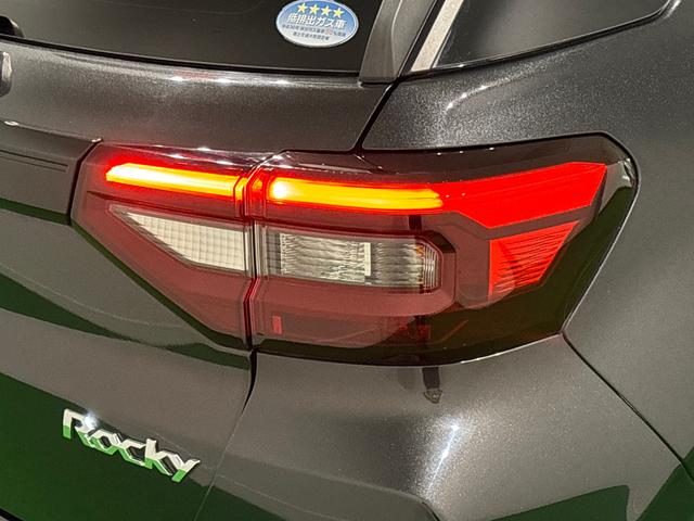 ロッキーGLEDヘッドランプ・フォグランプ 全車速追従機能付アダプティブクルーズコントロール レーンキープコントロール 17インチアルミホイール シートヒーター プッシュボタンスタート(広島県)の中古車