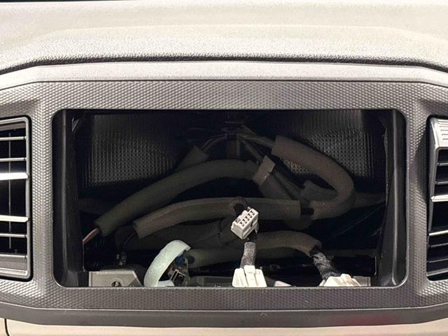 ミライースX SAIII コーナーセンサー 衝突回避支援システム搭載LEDヘッドランプ セキュリティアラーム コーナーセンサー 14インチフルホイールキャップ キーレスエントリー 電動格納式ドアミラー ショツピングフック マニュアルエアコン(広島県)の中古車
