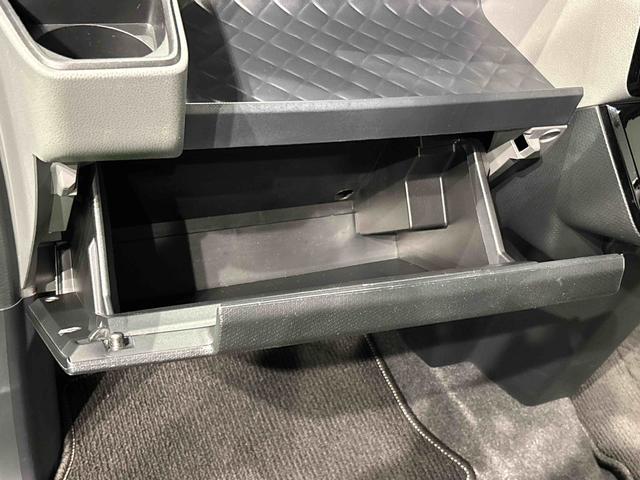 タントカスタムＸセレクションＬＥＤオートライト　パワースライドドアウェルカムオープン機能　オート電動格納式ドアミラー　助手席ロングスライド　助手席イージークローザー　アルミホイール　キーフリーシステム（広島県）の中古車