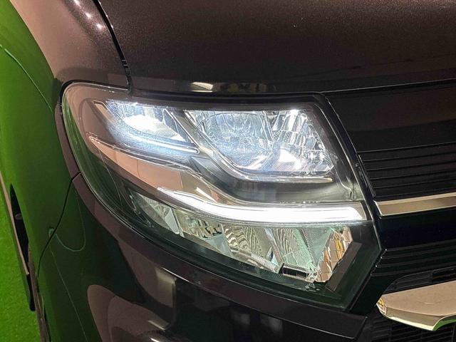 タントカスタムＸセレクションＬＥＤオートライト　パワースライドドアウェルカムオープン機能　オート電動格納式ドアミラー　助手席ロングスライド　助手席イージークローザー　アルミホイール　キーフリーシステム（広島県）の中古車