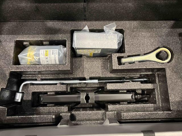 タフトＧターボ　クロムベンチャー　シートヒーター　ワイヤレス充電機スカイフィールトップ　クロムパック　メッキパック　シルバーアンダーガーニッシュ　インテリアアクセント　ＬＥＤヘッドランプ＆フォグランプ　１５インチアルミホイール（広島県）の中古車