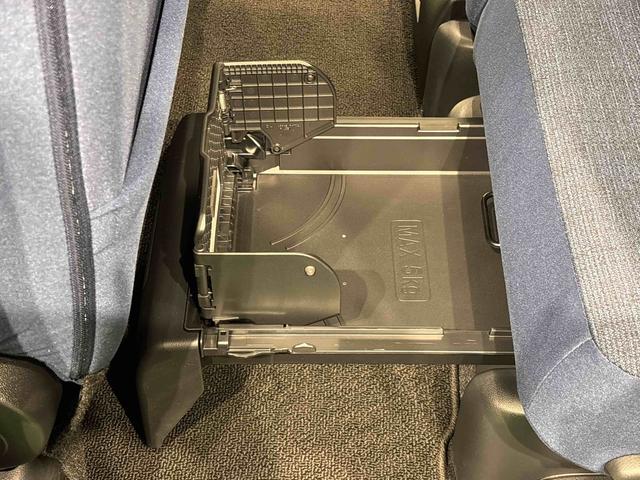ムーヴキャンバスセオリーＧ　　運転席・助手席シートヒーター　キーフリー純正ナビ装着用アップグレードパック　両側パワースライドドア　本革巻ステアリングホイール　電動パーキングブレーキ　オートブレーキホールド機能　ホッとカップホルダー　ＬＥＤヘッドライト（広島県）の中古車