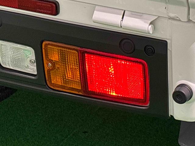 ハイゼットトラックハイルーフLEDヘッドランプ トップシェイドガラス 運転席SRSエアバック バックソナー 電動式パワーステアリング AM/FMラジオ あゆみ板掛けテールゲート VSC&TRC(広島県)の中古車